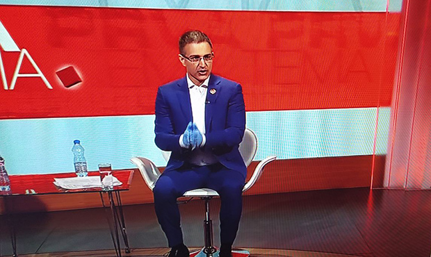 900 припадника МУП-а у изолацији, код 31 потврђена корона: Стефановић нагласио да ће ОЗБИЉНО КАЖЊАВАТИ све који прекрше полицијски час